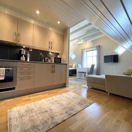 Presttind - Studio Apartment With Free Parking Narvik Bagian luar foto