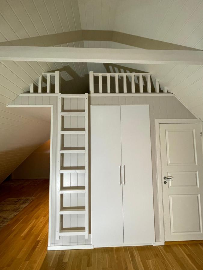 Presttind - Studio Apartment With Free Parking Narvik Bagian luar foto