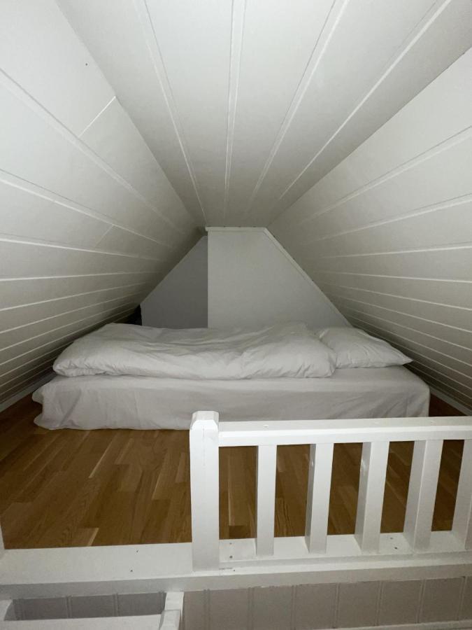 Presttind - Studio Apartment With Free Parking Narvik Bagian luar foto